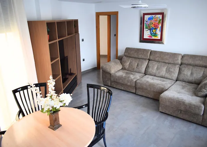 Alojamientos Yecla Centro By Casa De La Feria Del Mueble Yecla